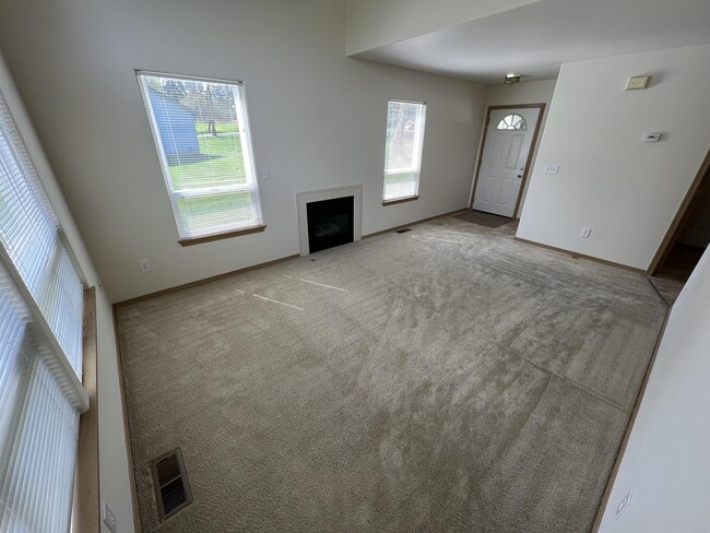 Photo - 3709 87th Ave NE