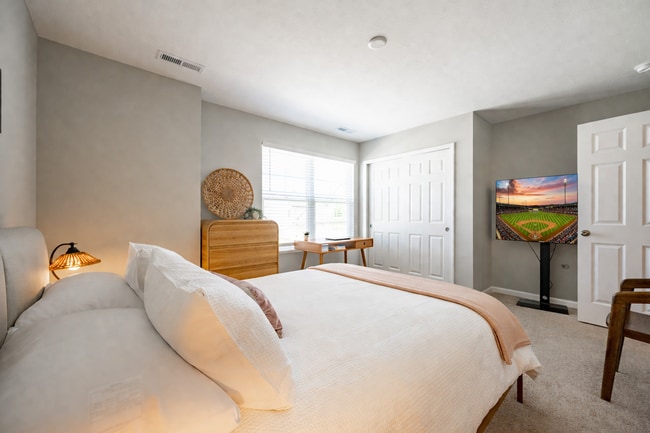 Building Photo - 17451 Ebling Trl