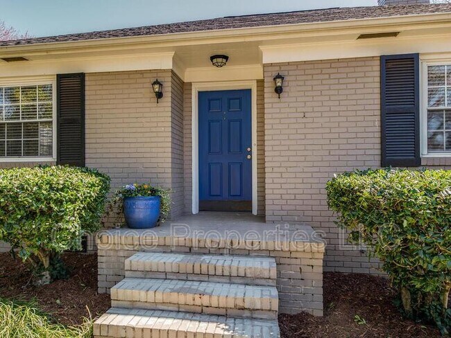 Photo - 1145 S Wendover Rd