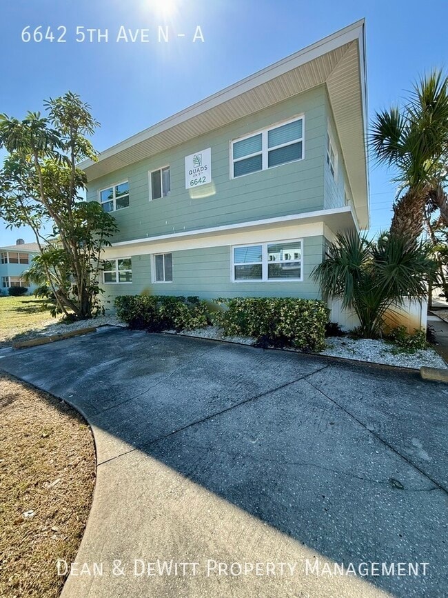 Completely Remodeled 2/1 in West St Pete -... - Completely Remodeled 2/1 in West St Pete -... Apartment Unit A