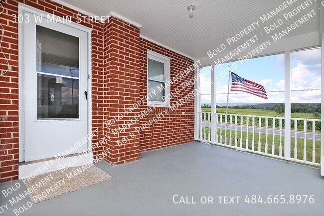 Photo - 303 W Main St