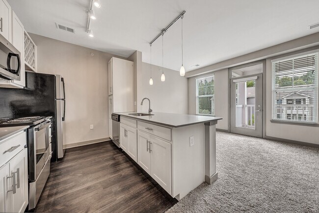 River Crossing Apartments