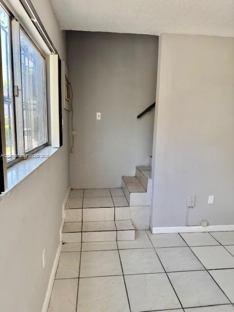 Photo - 927 NW 7th Ct