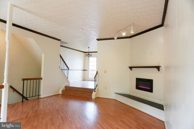 Photo - 9 Polk Ct