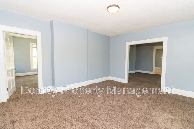 Photo - 3813 Central Ave