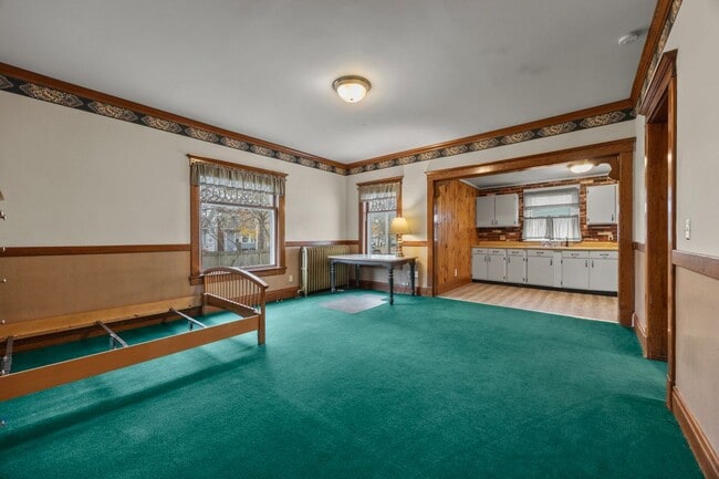 Photo - 319 Wheatfield St