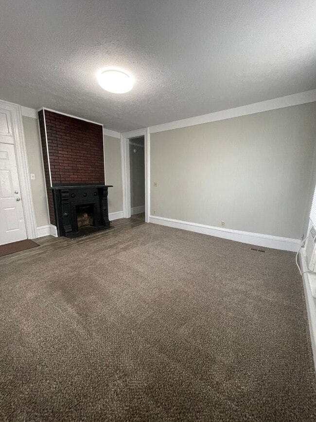 Building Photo - 1219-1221 Morton St--HBS Unit 1219 Morton St