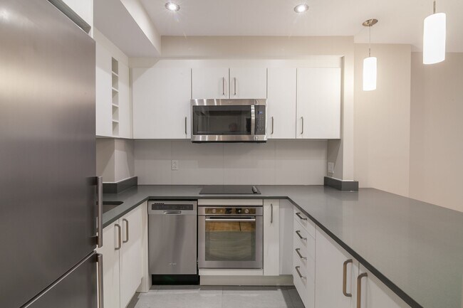 Photo - 3495 Rue de la Montagne Unité 110