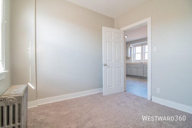 Photo - 1242 121st St Unit 2F