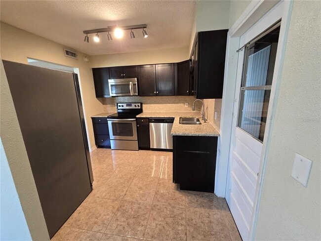 Photo - 4428 W Varn Ave