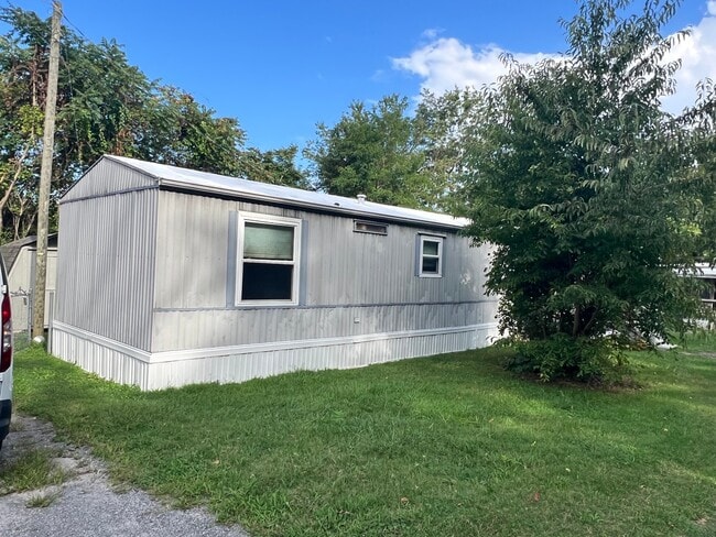 732 Old US Hwy 70 Unit 4