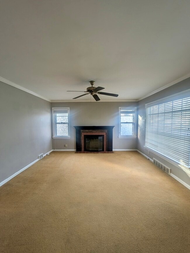 Photo - Charming Cape Cod Style Home