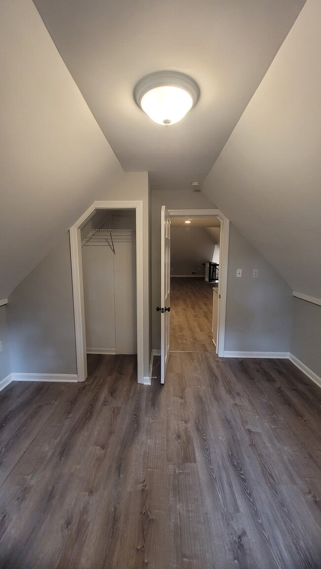 Photo - 11 Maple Ave