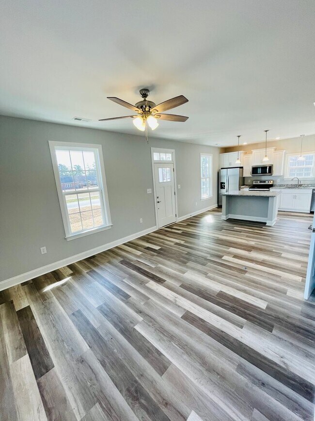 Photo - Adorable 2bd/2.5ba cottage in downtown Aynor - Ready for move in!!