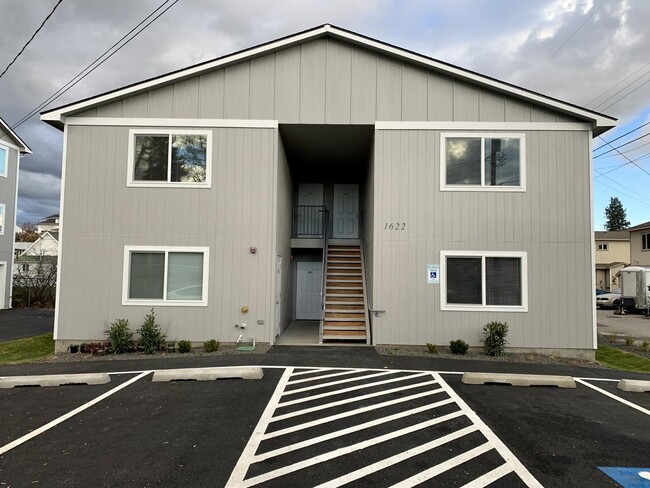 Photo - 1622 E Sharp Ave Apartments Unit 102