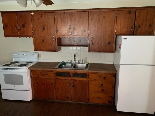 bd029b3c-bfa2-4068-bdc8-39a0914430a5 - 83 S Powell Ave Unidad 83 S Powell Ave