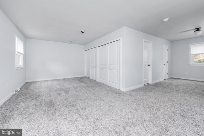 115 Greenvale Ct