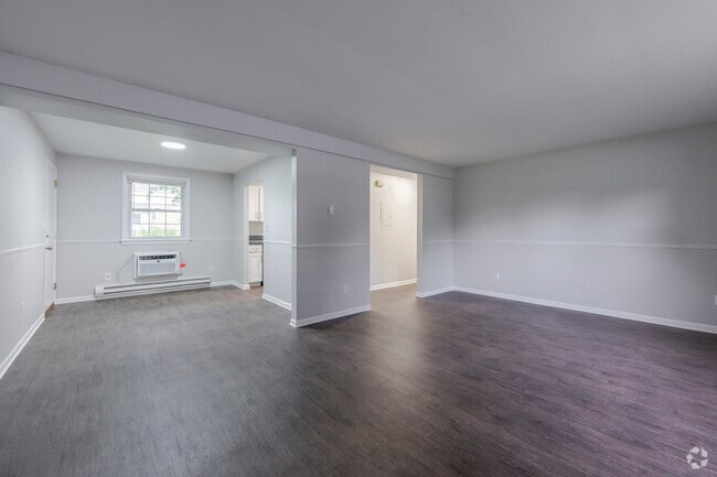 2BR, 1BA