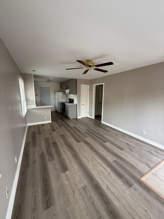 Photo - POL03 Unidad 3246