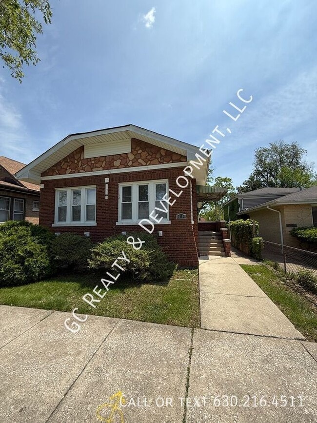 Photo - 10119 S Peoria St House