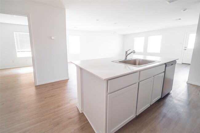Photo - 9530 Brookside Point Dr