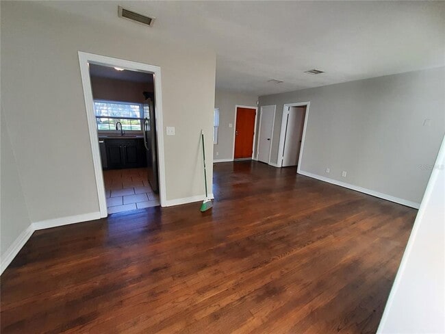 Photo - 3162 E Fort King St