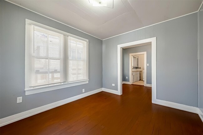 Photo - 2611 Tierwester St