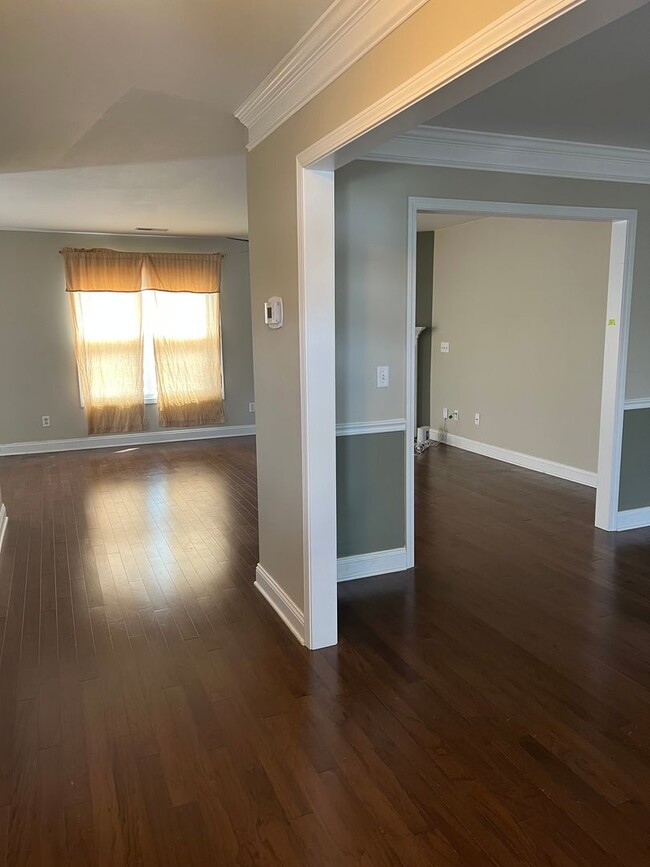 Photo - 7108 Verona Dr