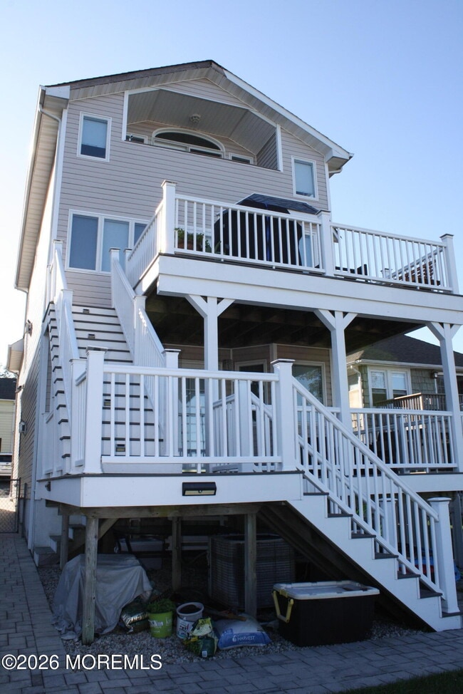 42 Oceanview Ave
