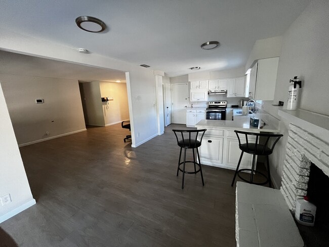 Photo - 2333 Zinfandel Dr