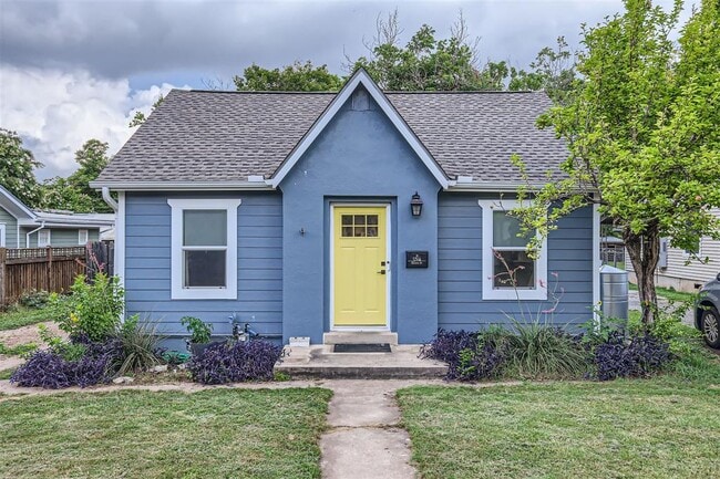 Building Photo - 5314 Aurora Dr