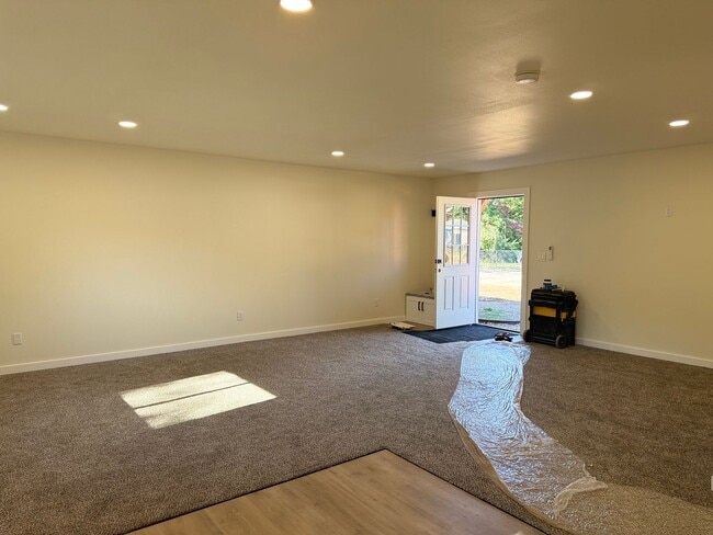 Building Photo - New Construction! Three Units Coming Soon ... Rental