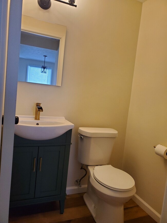 Photo - 882 Wimbleton Dr