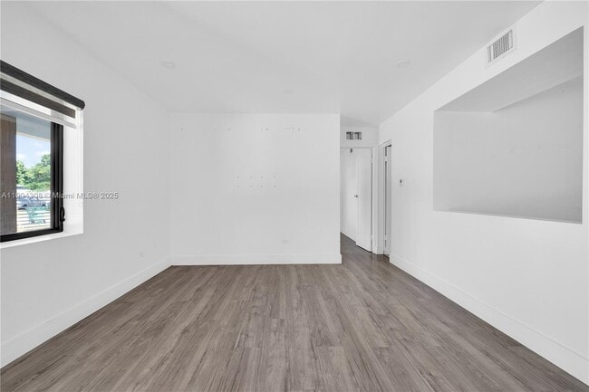 Photo - 14970 Leisure Dr