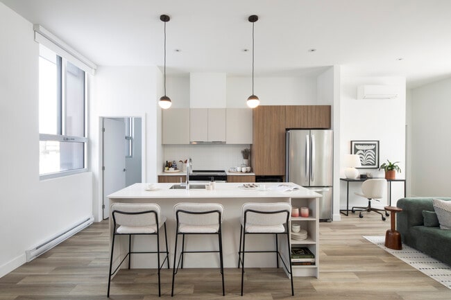 Photo - Mellem Grace Dart