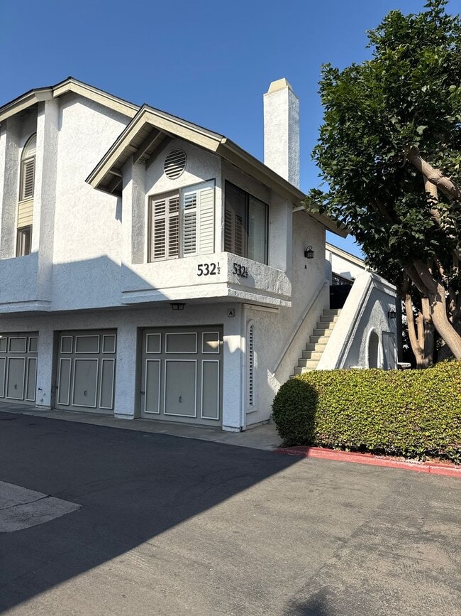 Building Photo - 532.5 Via De La Valle Unit B Rental