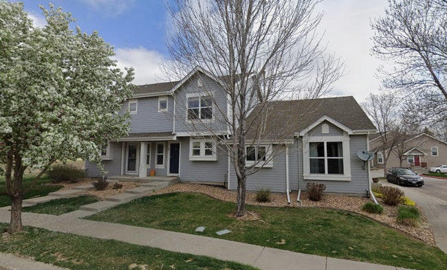Building Photo - 703 Crown Ridge Ln