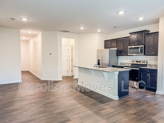 Photo - 117 Southridge Ct