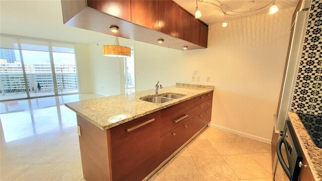 Photo - 1850 S Ocean Dr Unit 909
