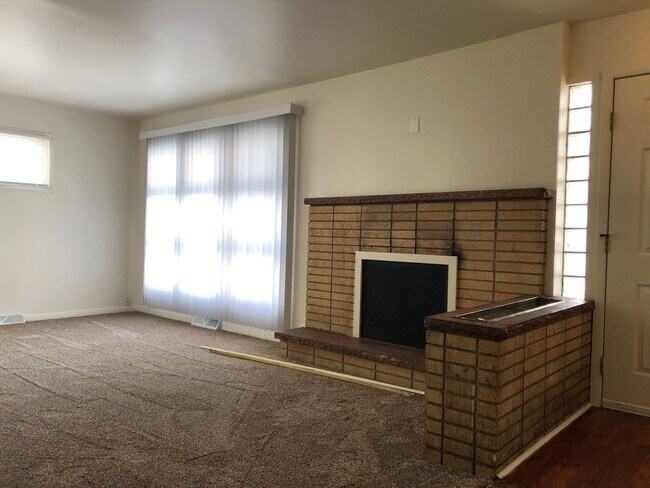 Photo - 3 bedroom home on the east side of Rockford