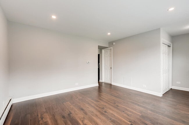 Photo - Hawthorne Apartments