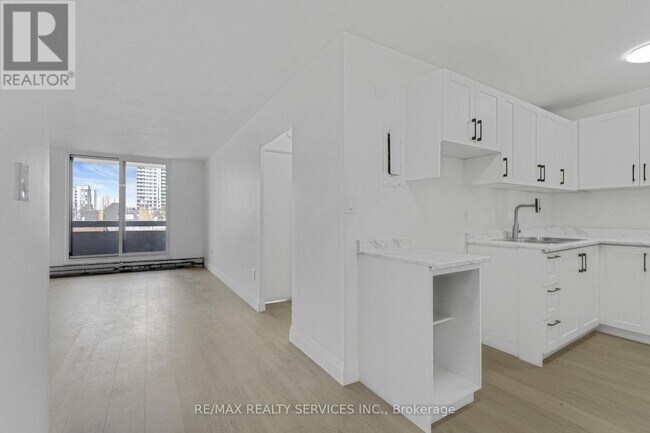 Photo - 223 Jackson St W Unit 504