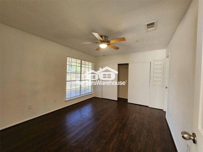 Photo - 2446 Autumn Springs Ln