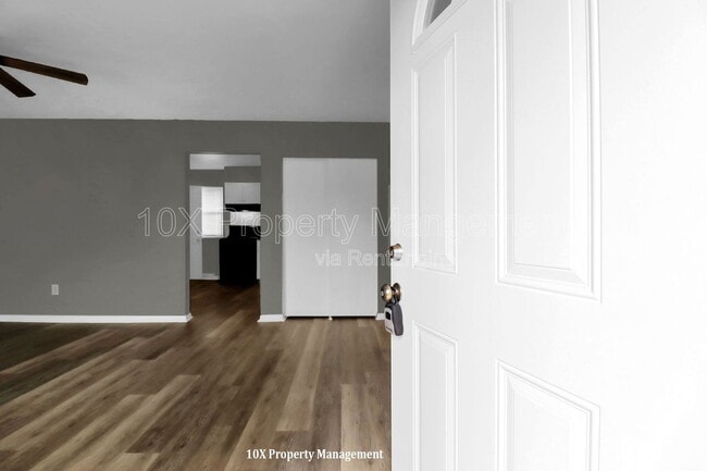 Photo - 94 Cherrington Rd