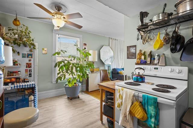 1140 E Johnson St Unit 4