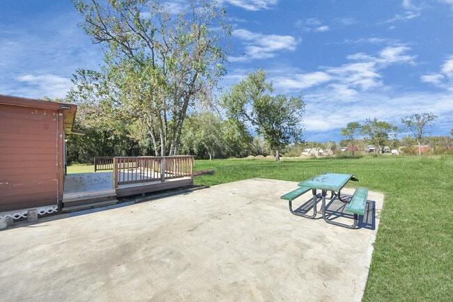 Photo - 2510 Delaware Ave