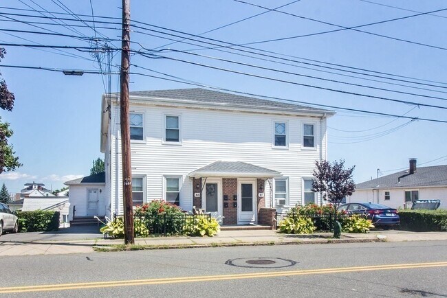 Photo - 83 Malden St Unit #2