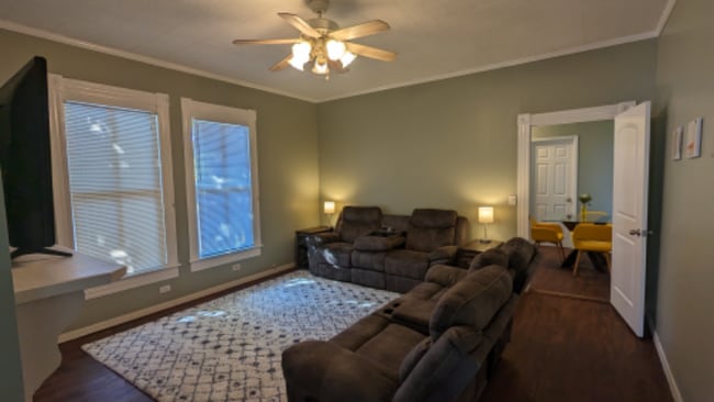 208 S Trammell St Unit C