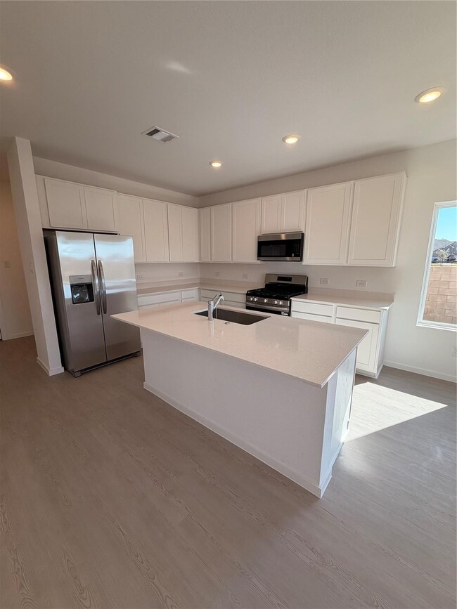 Photo - 2226 Salinas Dr