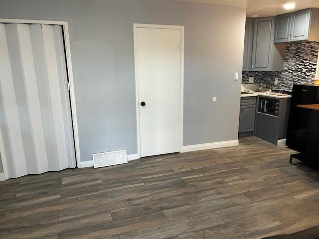 Photo - 443 1/2 Terry Ln